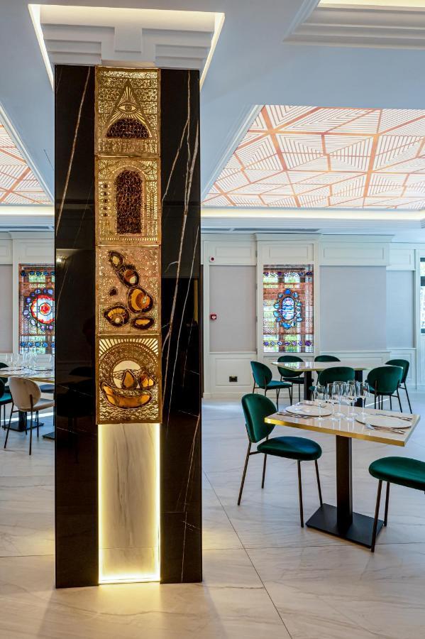 Hotel Carolin Calimanesti Luaran gambar